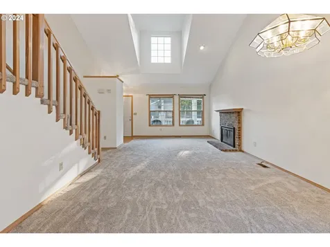 5744 Nw 179th Avenue Portland OR 97229
