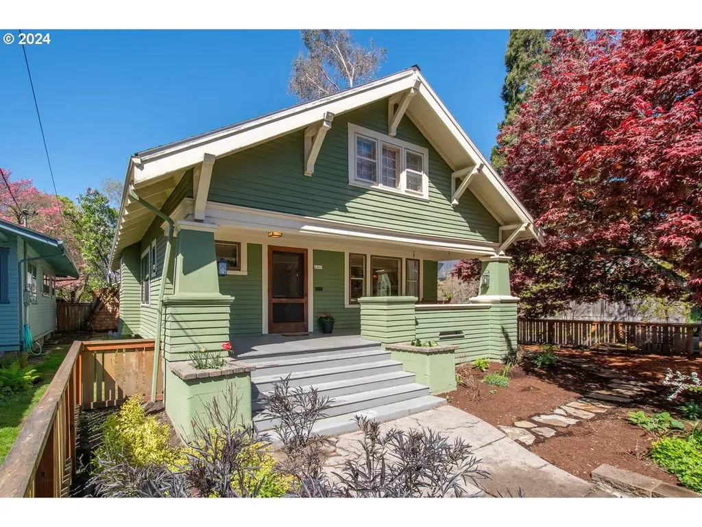 2461 Ne 50th Avenue Portland OR 97213