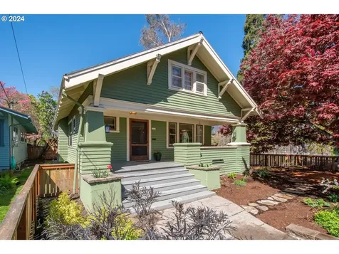 2461 Ne 50th Avenue Portland OR 97213