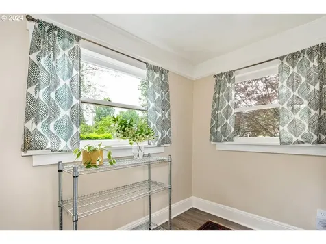 2461 Ne 50th Avenue Portland OR 97213