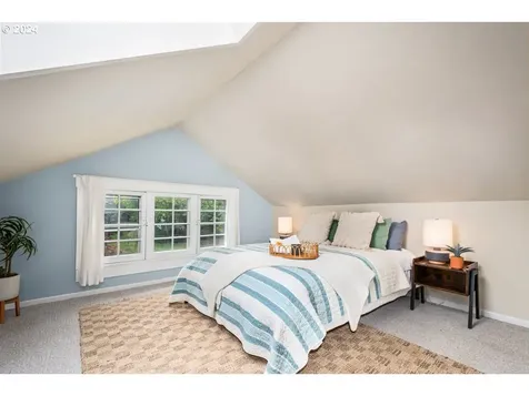 2461 Ne 50th Avenue Portland OR 97213