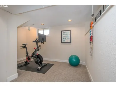 2461 Ne 50th Avenue Portland OR 97213