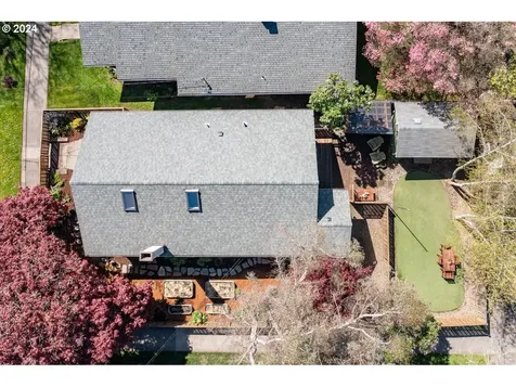 2461 Ne 50th Avenue Portland OR 97213