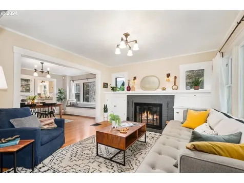 2461 Ne 50th Avenue Portland OR 97213