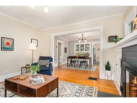 2461 Ne 50th Avenue Portland OR 97213