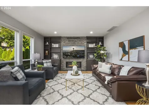 13869 Amberwood Circle Lake Oswego OR 97035