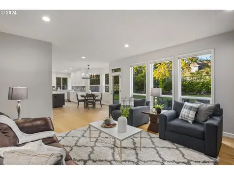 13869 Amberwood Circle Lake Oswego OR 97035