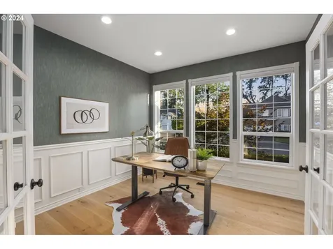 13869 Amberwood Circle Lake Oswego OR 97035