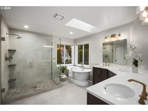 13869 Amberwood Circle Lake Oswego OR 97035