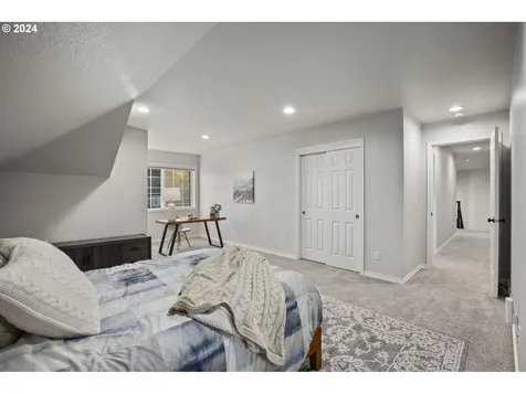 13869 Amberwood Circle Lake Oswego OR 97035