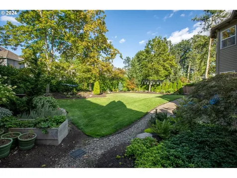 13869 Amberwood Circle Lake Oswego OR 97035