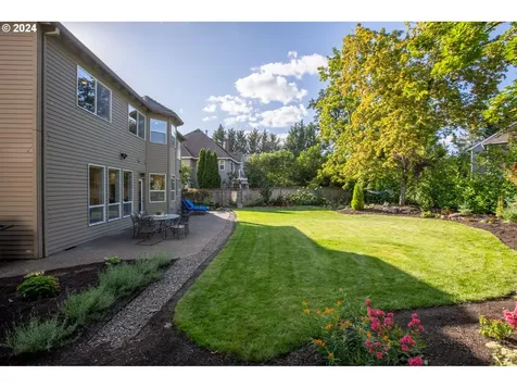 13869 Amberwood Circle Lake Oswego OR 97035