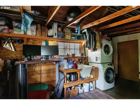 9207 N Van Houten Avenue Portland OR 97203
