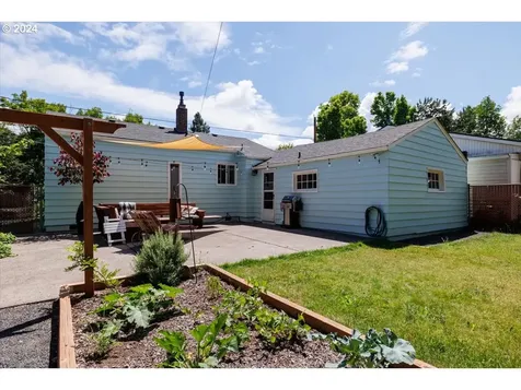 9207 N Van Houten Avenue Portland OR 97203