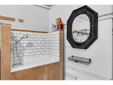 2563 Sw Wonderview Drive Gresham OR 97080