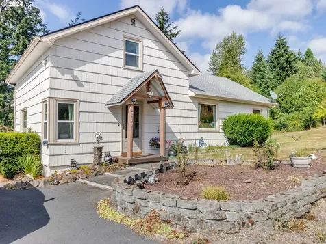 1717 Holcomb Road Kelso WA 98626