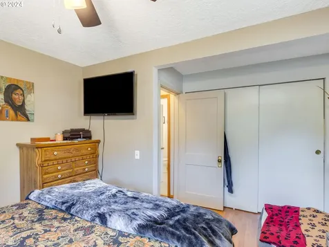 1717 Holcomb Road Kelso WA 98626