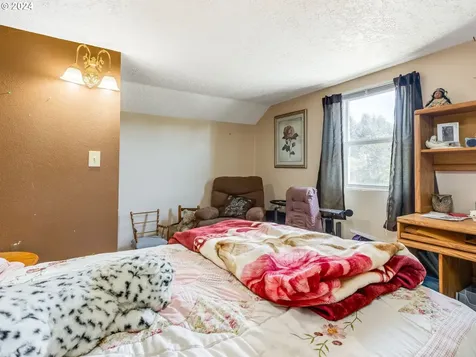 1717 Holcomb Road Kelso WA 98626