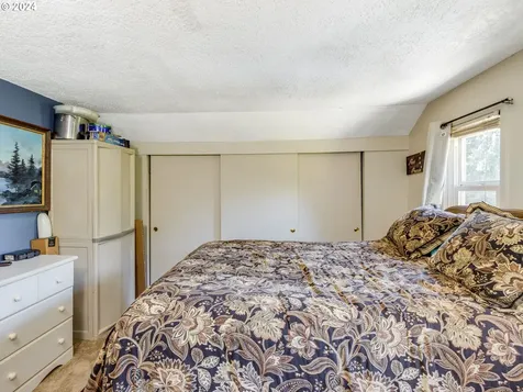 1717 Holcomb Road Kelso WA 98626