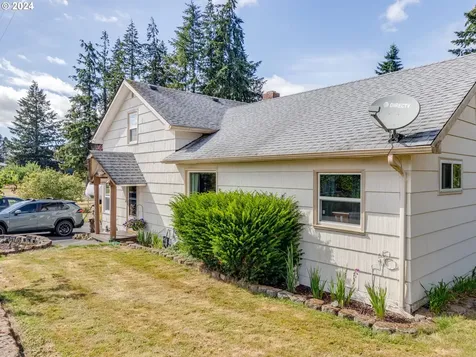 1717 Holcomb Road Kelso WA 98626