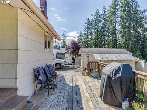 1717 Holcomb Road Kelso WA 98626