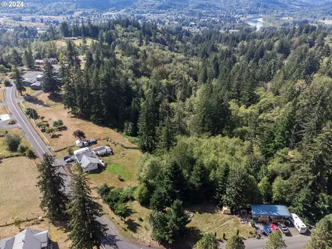 1717 Holcomb Road Kelso WA 98626