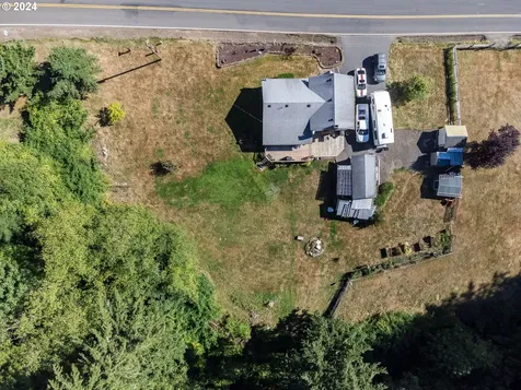 1717 Holcomb Road Kelso WA 98626