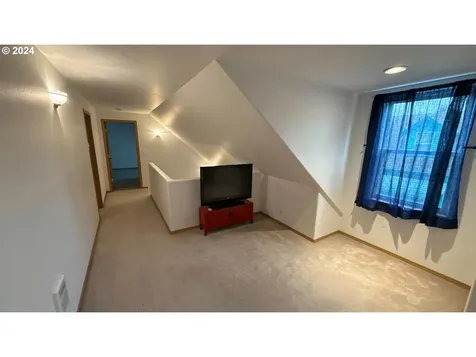 245 Hamilton Avenue Eugene OR 97404