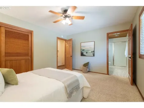 1367 N Ponderosa Street Canby OR 97013