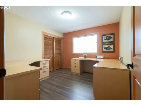 1367 N Ponderosa Street Canby OR 97013