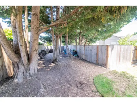 1367 N Ponderosa Street Canby OR 97013