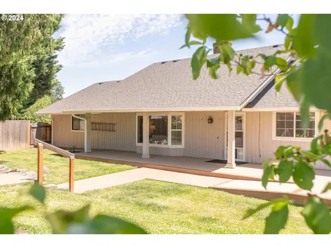 1367 N Ponderosa Street Canby OR 97013