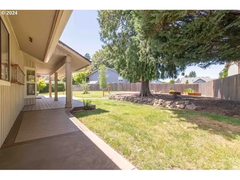 1367 N Ponderosa Street Canby OR 97013
