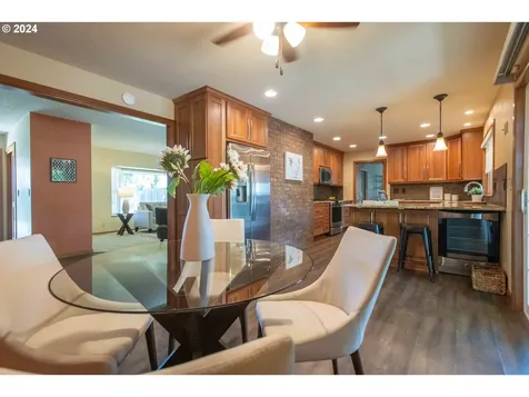 1367 N Ponderosa Street Canby OR 97013