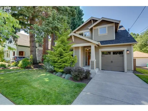 1045 Ne Oneonta Street Portland OR 97211