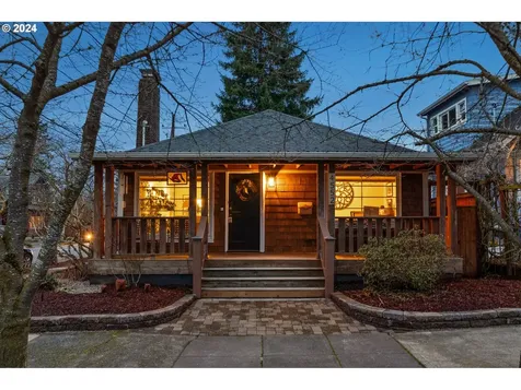 4552 Ne 26th Avenue Portland OR 97211