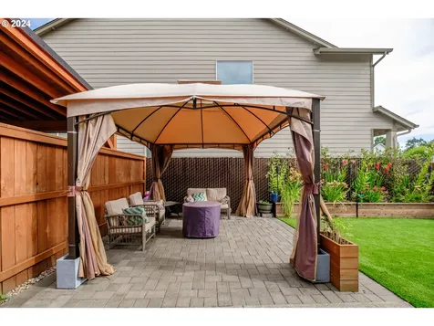 1099 Harbour Lane Ne Keizer OR 97303