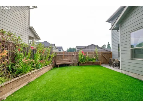 1099 Harbour Lane Ne Keizer OR 97303
