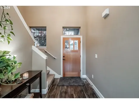 1099 Harbour Lane Ne Keizer OR 97303