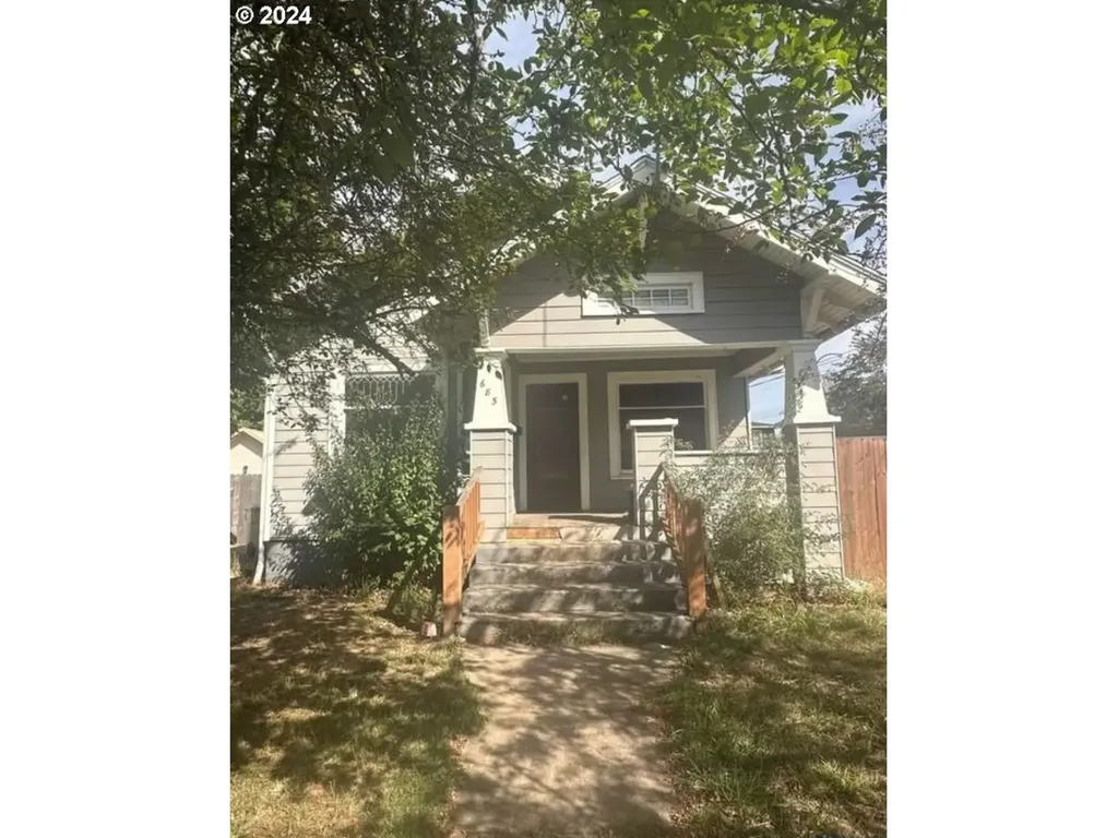 685 E Grant Street Lebanon OR 97355