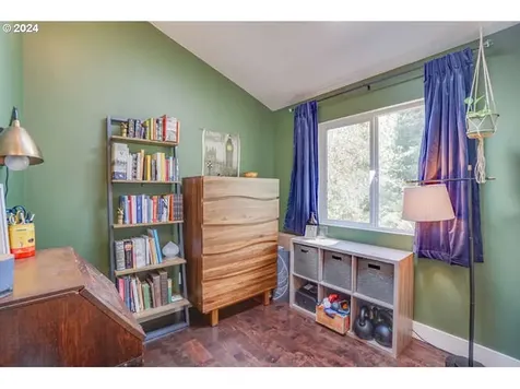 5140 SW 43rd Avenue Portland OR 97221