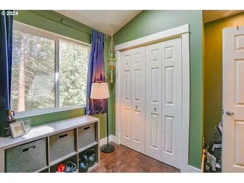 5140 SW 43rd Avenue Portland OR 97221
