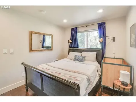 5140 SW 43rd Avenue Portland OR 97221