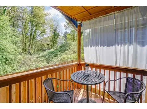 5140 SW 43rd Avenue Portland OR 97221