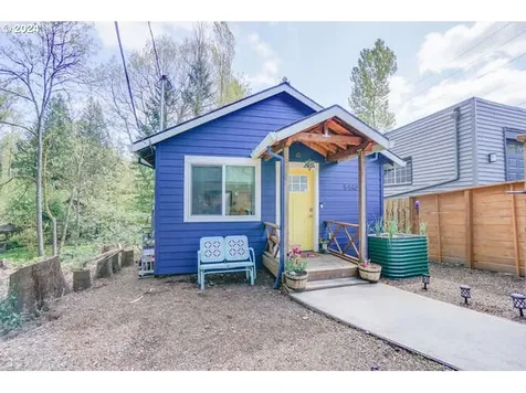 5140 SW 43rd Avenue Portland OR 97221