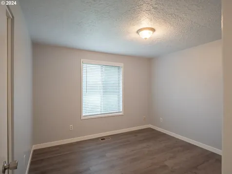 20209 NE San Rafael Street Fairview OR 97024