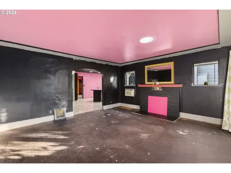 1524 21st Avenue Longview WA 98632