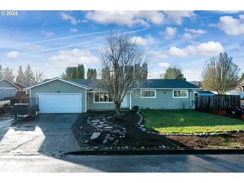 905 S Magnolia Street Cornelius OR 97113