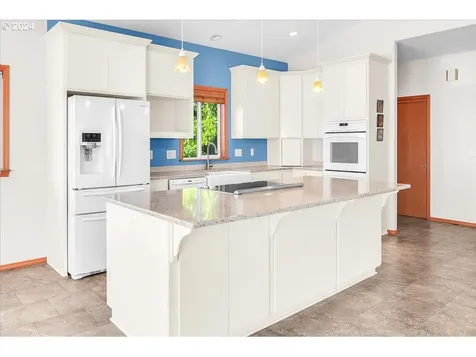 255 M Street Columbia City OR 97018