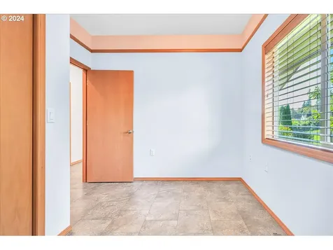 255 M Street Columbia City OR 97018